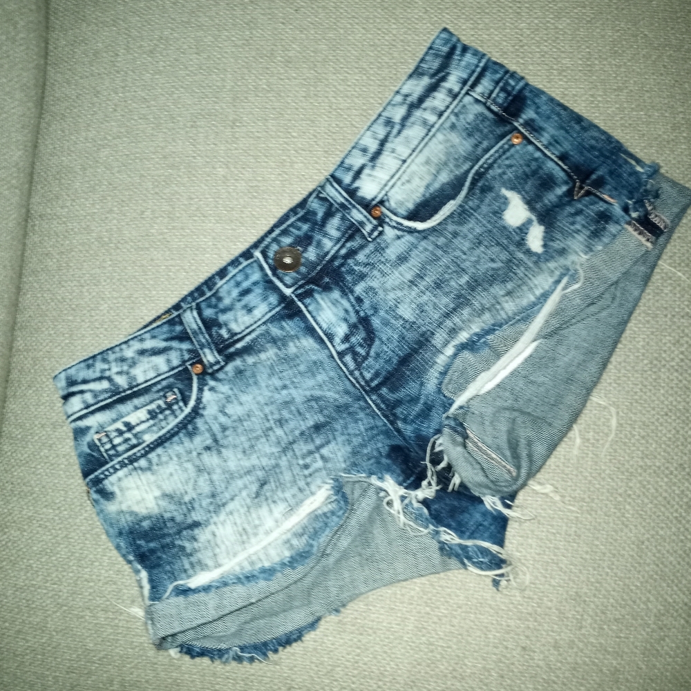 Aeropostale Shorty short size 0
